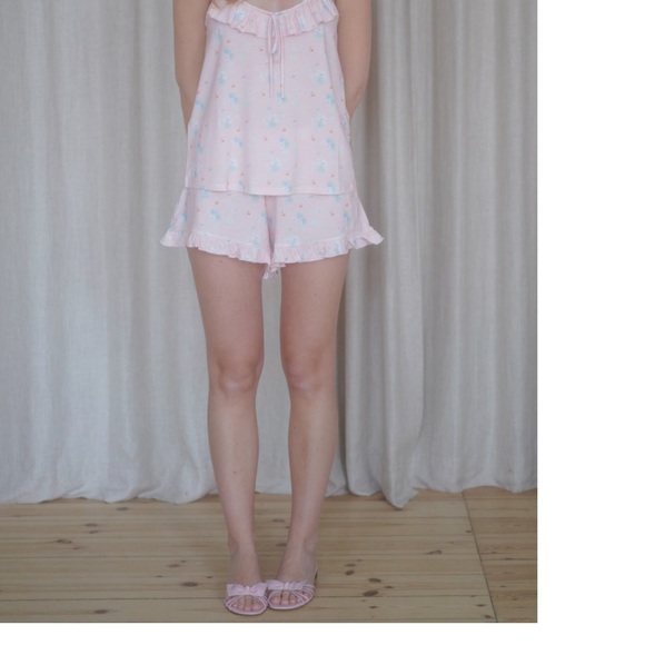 Djerf Avenue Go Slow Ruffle Shorts Summer Island - Picture 5 of 5